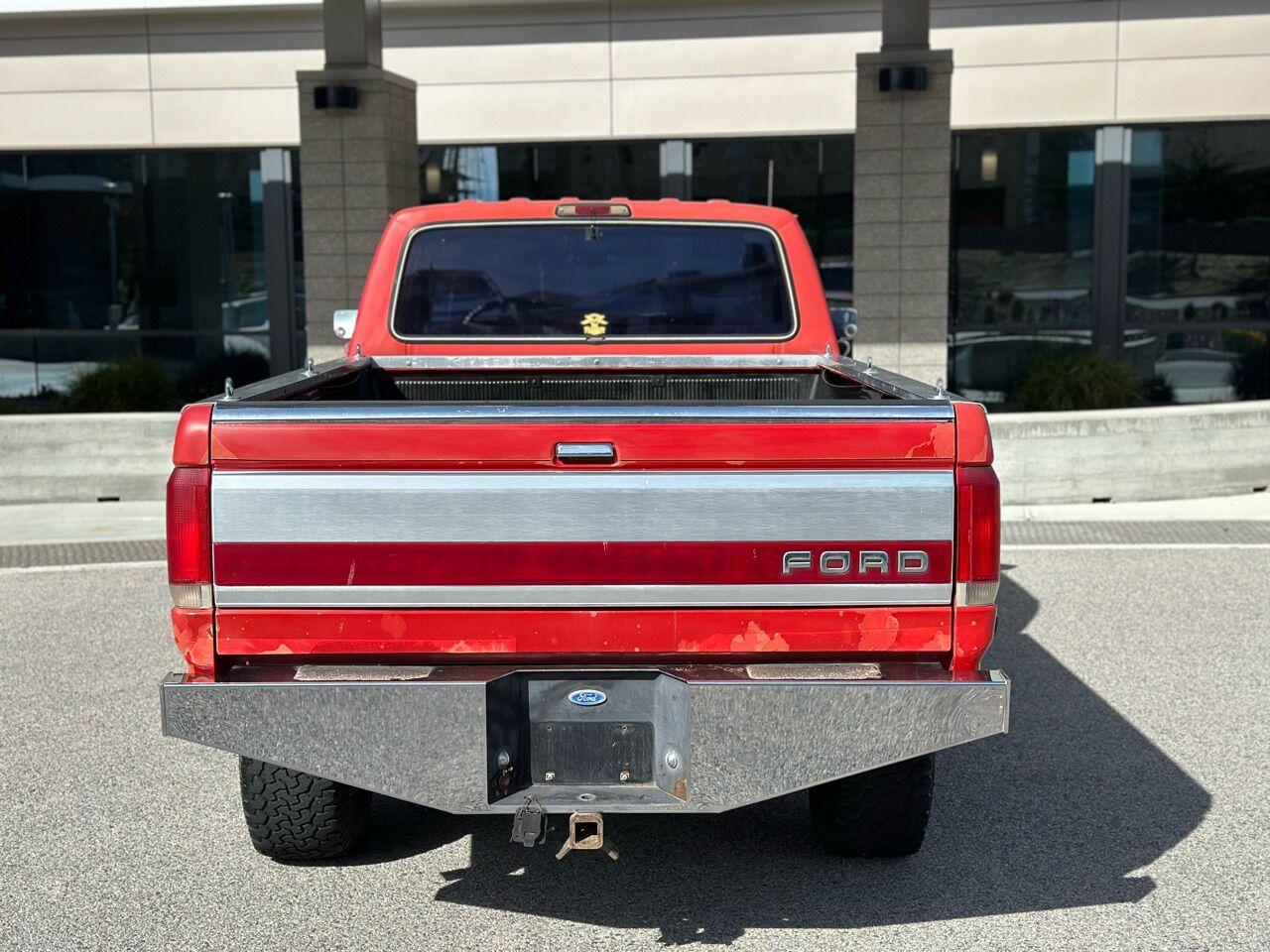 Used 1987 Ford F-350 XLT 4dr 4WD Crew Cab LB For Sale (Sold